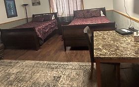 Zion'S Most Wanted Hotel